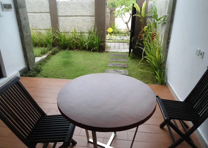 Guest house Arya