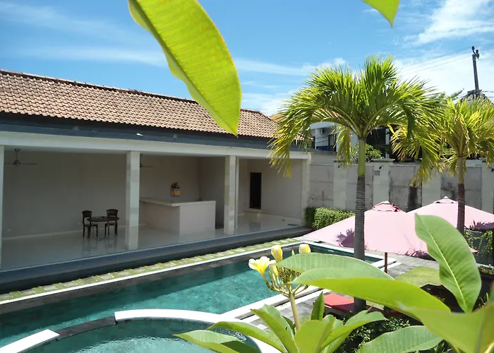 Arya Guest house 3*